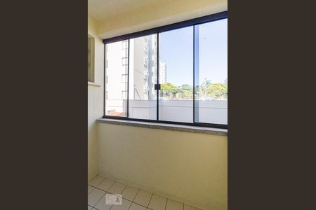 Varanda da Sala de apartamento para alugar com 2 quartos, 61m² em Rubem Berta, Porto Alegre