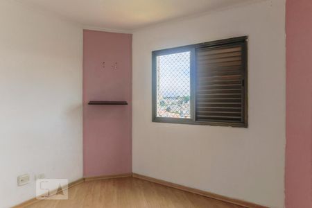 Quarto 1 de apartamento para alugar com 2 quartos, 60m² em Vila Santo Estéfano, São Paulo