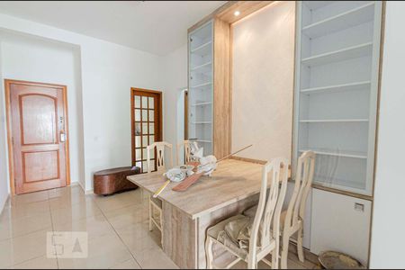 Sala de apartamento à venda com 2 quartos, 75m² em Maracanã, Rio de Janeiro
