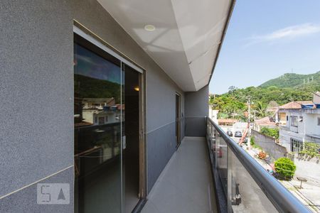 Varanda Sala (Primeiro Andar) de apartamento à venda com 3 quartos, 340m² em Tanque, Rio de Janeiro