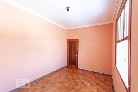 Sala de apartamento para alugar com 3 quartos, 100m² em Carmo, Belo Horizonte