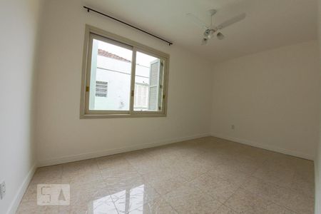 Quarto 1 de apartamento à venda com 2 quartos, 53m² em Floresta, Porto Alegre