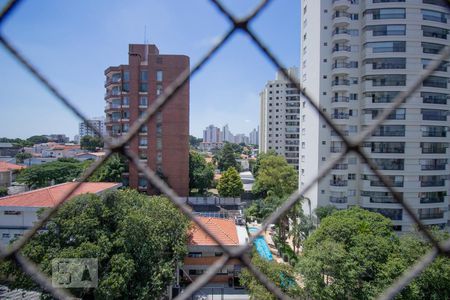 Vista de apartamento para alugar com 2 quartos, 68m² em Vila Alexandria, São Paulo