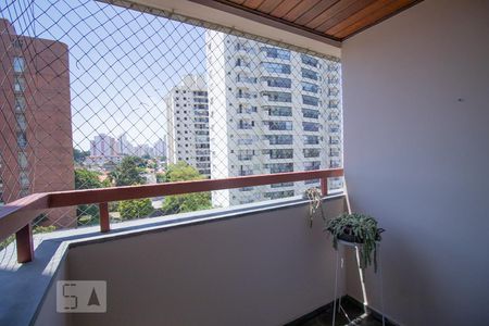 Varanda da Sala de apartamento para alugar com 2 quartos, 68m² em Vila Alexandria, São Paulo