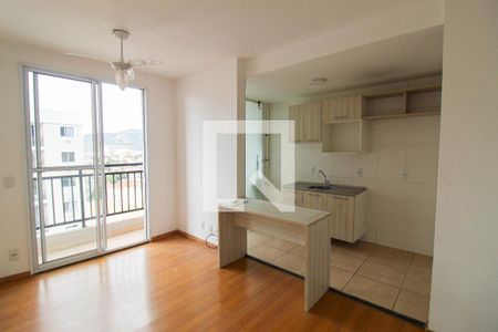 Sala de apartamento à venda com 2 quartos, 53m² em Sampaio, Rio de Janeiro