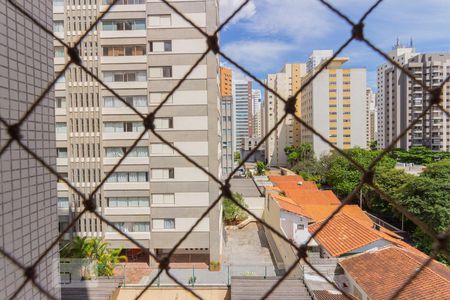 Suíte de apartamento para alugar com 4 quartos, 183m² em Cidade Monções, São Paulo