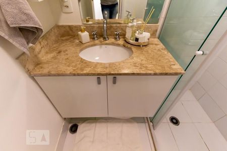 Apartamento para alugar com 70m², 1 quarto e 2 vagas Apartamento para alugar com 70m², 1 quarto e 2 vagasBanheiro