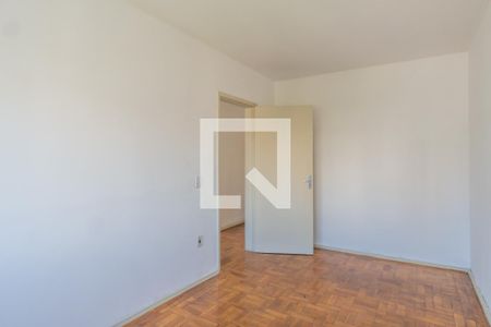 Quarto 1 de apartamento para alugar com 2 quartos, 70m² em Azenha, Porto Alegre