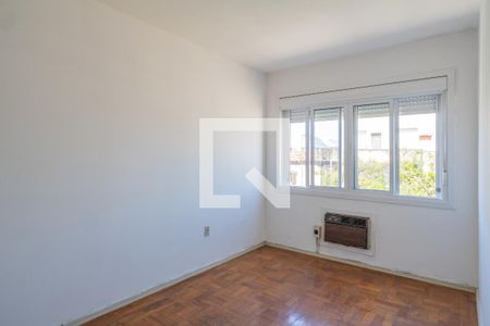 Quarto 1 de apartamento para alugar com 2 quartos, 70m² em Azenha, Porto Alegre