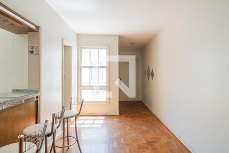 Sala de apartamento para alugar com 2 quartos, 70m² em Azenha, Porto Alegre