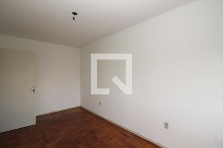 Quarto 1 de apartamento para alugar com 2 quartos, 70m² em Azenha, Porto Alegre