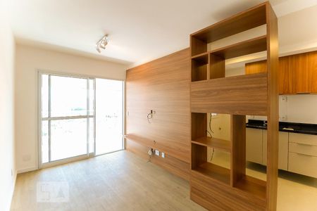 Sala de apartamento para alugar com 2 quartos, 71m² em Quarta Parada, São Paulo