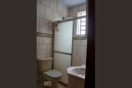 Banheiro  de apartamento à venda com 2 quartos, 54m² em Petrópolis, Porto Alegre