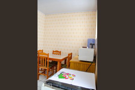 Cozinha  de apartamento à venda com 2 quartos, 54m² em Petrópolis, Porto Alegre