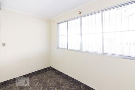 Quarto 2 de casa para alugar com 2 quartos, 50m² em Vila Prado, São Paulo