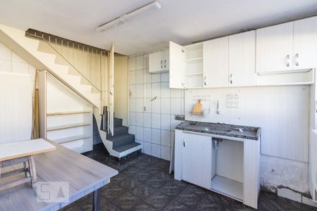 Cozinha de casa para alugar com 2 quartos, 50m² em Vila Prado, São Paulo