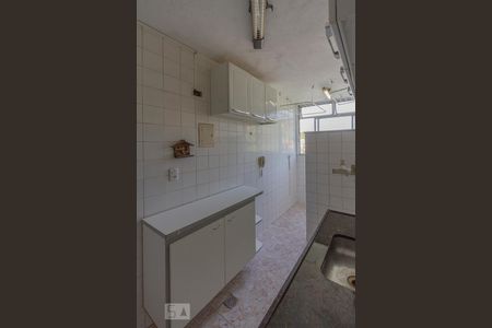 Cozinha de apartamento à venda com 2 quartos, 58m² em Fonseca, Niterói