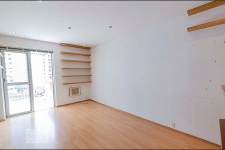 Sala de apartamento para alugar com 2 quartos, 80m² em Tijuca, Rio de Janeiro