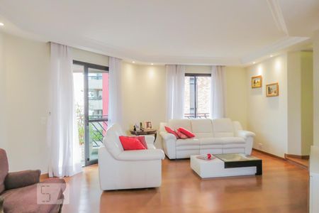 Apartamento à venda com 206m², 4 quartos e 3 vagasSala 