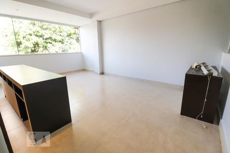 Sala de TV de casa para alugar com 3 quartos, 300m² em Setor Bela Vista, Goiânia