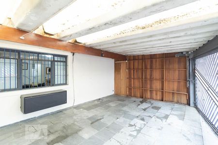 Casa à venda com 150m², 3 quartos e 2 vagas Casa à venda com 150m², 3 quartos e 2 vagasGaragem