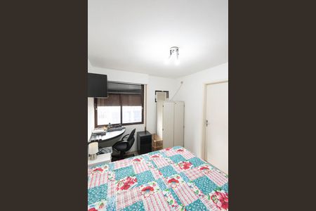 Casa à venda com 150m², 3 quartos e 2 vagas Casa à venda com 150m², 3 quartos e 2 vagasSuíte