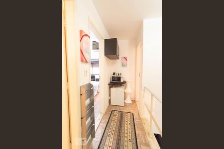 Casa à venda com 150m², 3 quartos e 2 vagas Casa à venda com 150m², 3 quartos e 2 vagasBanheiro Social