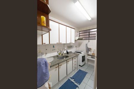 Casa à venda com 150m², 3 quartos e 2 vagas Casa à venda com 150m², 3 quartos e 2 vagasCozinha