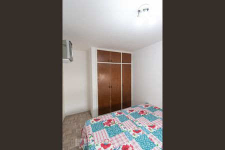 Casa à venda com 150m², 3 quartos e 2 vagas Casa à venda com 150m², 3 quartos e 2 vagasSuíte