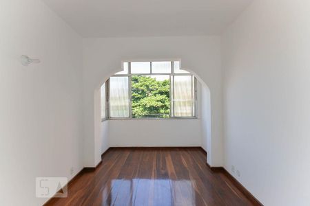 Sala de apartamento à venda com 3 quartos, 80m² em São Francisco Xavier, Rio de Janeiro