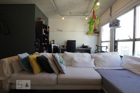 Sala de apartamento à venda com 1 quarto, 70m² em Jardim Fonte do Morumbi, São Paulo