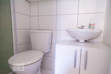 Banheiro da Suíte 2 de apartamento para alugar com 2 quartos, 51m² em Engenho de Dentro, Rio de Janeiro