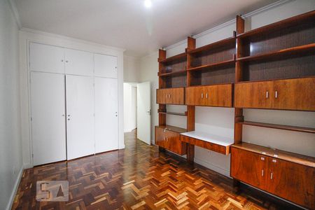 Quarto de apartamento à venda com 3 quartos, 189m² em Jardim Paulista, São Paulo