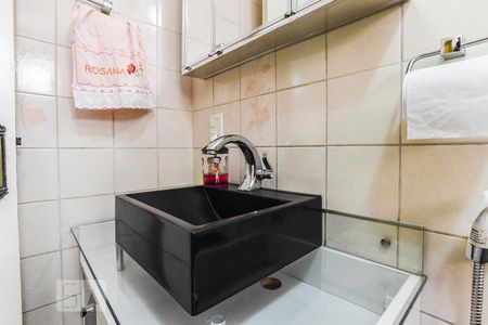 Banheiro de apartamento à venda com 2 quartos, 55m² em Baeta Neves, São Bernardo do Campo
