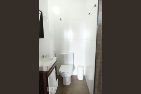 Casa à venda com 172m², 5 quartos e 1 vaga