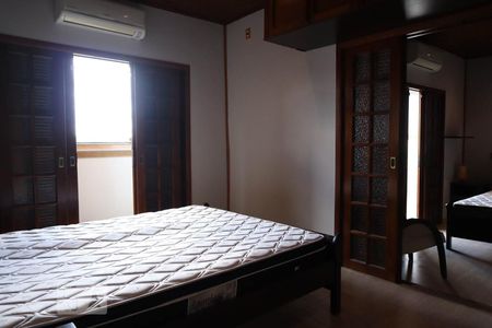 Casa à venda com 172m², 5 quartos e 1 vaga