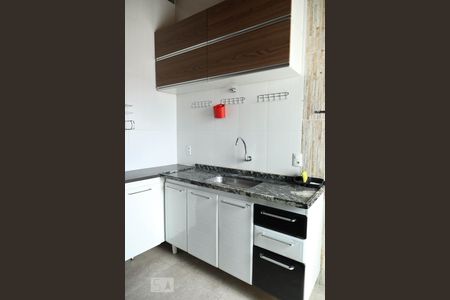 Casa à venda com 172m², 5 quartos e 1 vaga