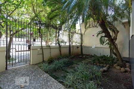 Jardim da Frente - Primeiro Andar de casa à venda com 5 quartos, 500m² em Campo Grande, Rio de Janeiro