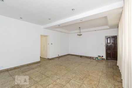 Sala de casa para alugar com 3 quartos, 133m² em Braz de Pina, Rio de Janeiro
