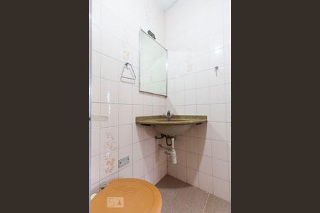 Banheiro Social de casa à venda com 3 quartos, 115m² em Jabaquara, São Paulo