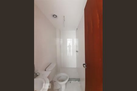 Banheiro Social de apartamento para alugar com 2 quartos, 50m² em Cachambi, Rio de Janeiro
