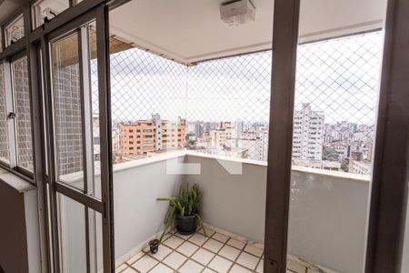 Varanda da Sala de apartamento para alugar com 3 quartos, 110m² em São Pedro, Belo Horizonte