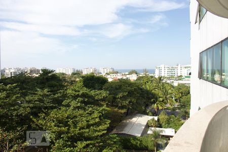 Studio à venda com 40m², 1 quarto e 1 vaga Studio à venda com 40m², 1 quarto e 1 vagaVaranda