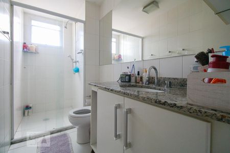 Banheiro do quarto 2 de apartamento à venda com 2 quartos, 93m² em Vila Canero, São Paulo