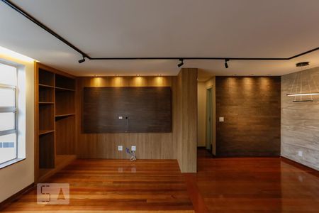 Sala de apartamento para alugar com 2 quartos, 92m² em Funcionários, Belo Horizonte