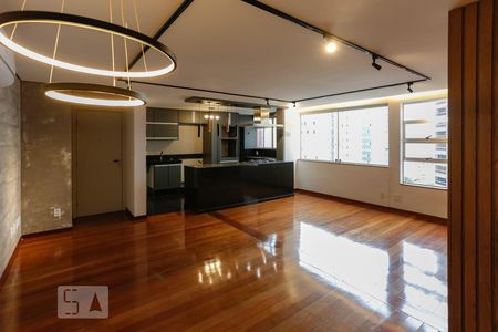 Sala de apartamento para alugar com 2 quartos, 92m² em Funcionários, Belo Horizonte