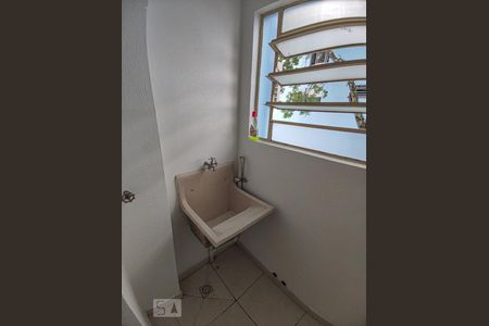 Lavanderia de apartamento para alugar com 2 quartos, 60m² em Canudos, Novo Hamburgo