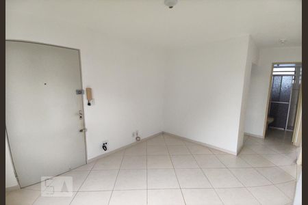 Sala de apartamento para alugar com 2 quartos, 60m² em Canudos, Novo Hamburgo