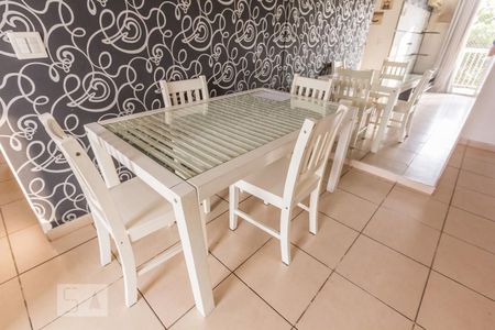 Detalhe Sala Mesa e cadeiras de apartamento para alugar com 2 quartos, 61m² em Pechincha, Rio de Janeiro