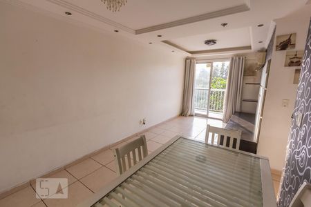 Sala de apartamento para alugar com 2 quartos, 61m² em Pechincha, Rio de Janeiro